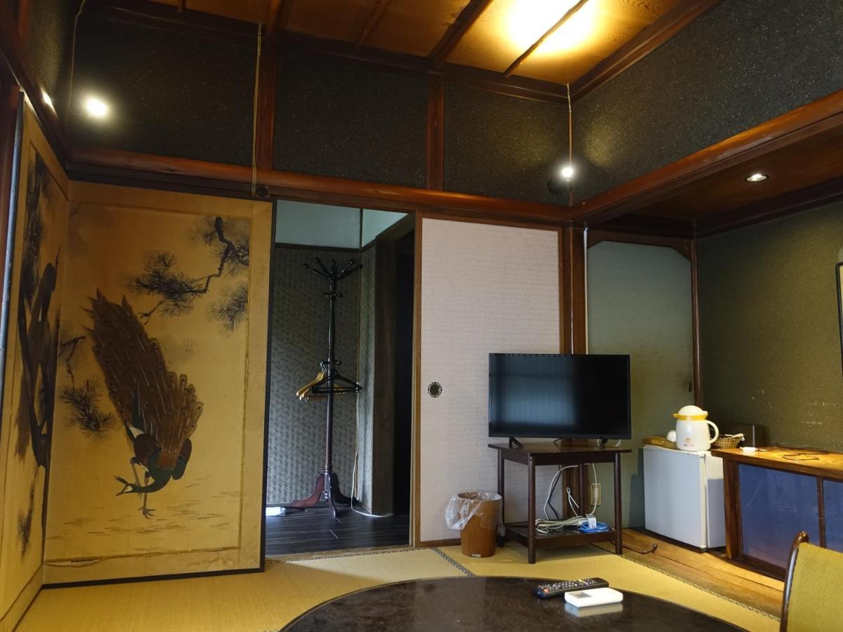 Oimatsuen Apartment Saku Exterior photo